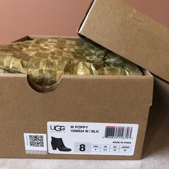 ❌ SOLD ❌ NIB UGG Poppy Ankle Boots - Picture 7 of 7